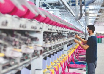 Asgari ücret 11 ilde 10 bin lirayı aşacak