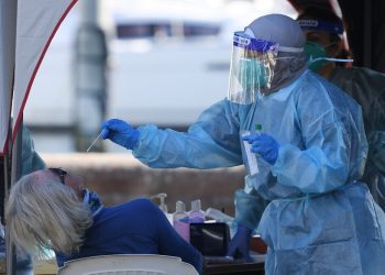 Avustralya’da koronavirüs salgınında rekor sayıda vaka ve ölüm kayda geçti