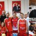 Bakan Kasapoğlu down sendromlu milli sporcular ile basketbol oynadı