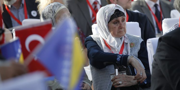 Bosna’nın son kadısı Becir Efendi’nin eşi Nimeta Jahic yaşamını yitirdi