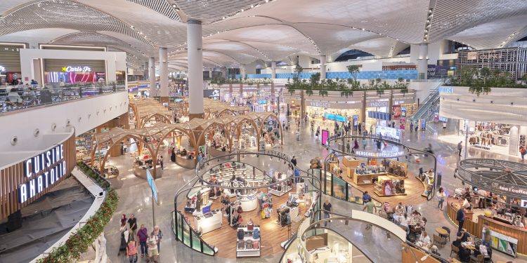 “Dijital Dönüşümde Avrupa’nın En İyisi” ödülünü İstanbul Havalimanı aldı