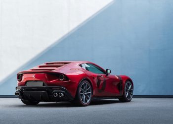 Ferrari, kişiye özel ve sadece bir adet ürettiği Omologata’yı tanıttı