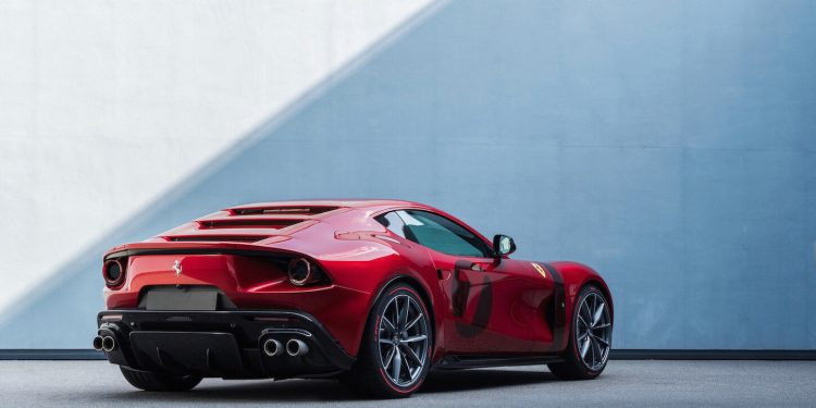 Ferrari, kişiye özel ve sadece bir adet ürettiği Omologata’yı tanıttı