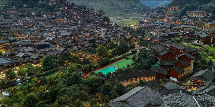 Huawei  Mate 40 Pro, mobil fotoğrafçılıkta açık ara önde