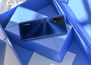 Realme  7 Pro 3 dakikalık şarj ile mucizeler sunuyor