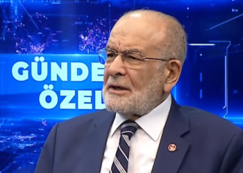 Temel Karamollaoğlu’ndan Ayasofya çıkışı: ‘Bir kısmı turistlerin ziyaretine açılabilir’