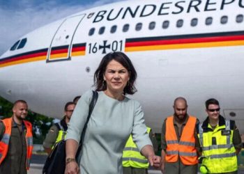 Almanya Dışişleri Bakanı Baerbock’u yolda bırakan uçak emekliye ayrılacak