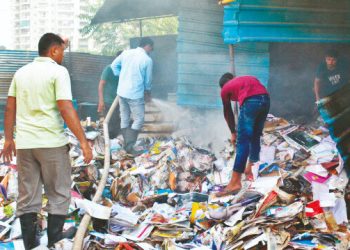 Hindu çetelerden art arda saldırılar
