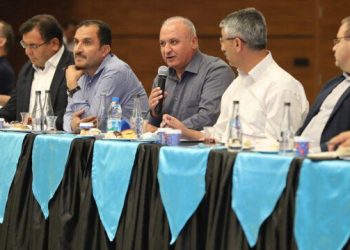 Milyonlarca memurun beklediği üçüncü zam teklifi öncesi istişare yapıldı