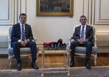 Değişimciler İstanbul’daki zaferi kutladı: Her türlü ittifak kurulabilir