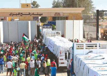 20 yardım TIR’ı Gazze’ye geçti