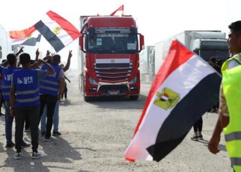 Gazze’ye ikinci yardım konvoyu Refah Sınır Kapısı’ndan giriş yaptı